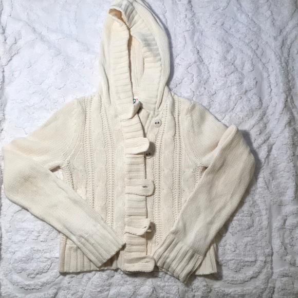 Roxy Sweaters - Roxy hoodie, cream with pockets, zip and buttons